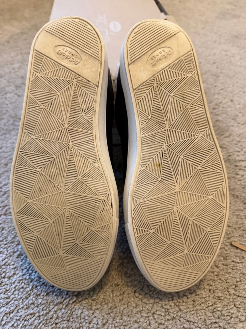Dr Scholls Now Cozy sneaker black and cream size 7 - Picture 6 of 9